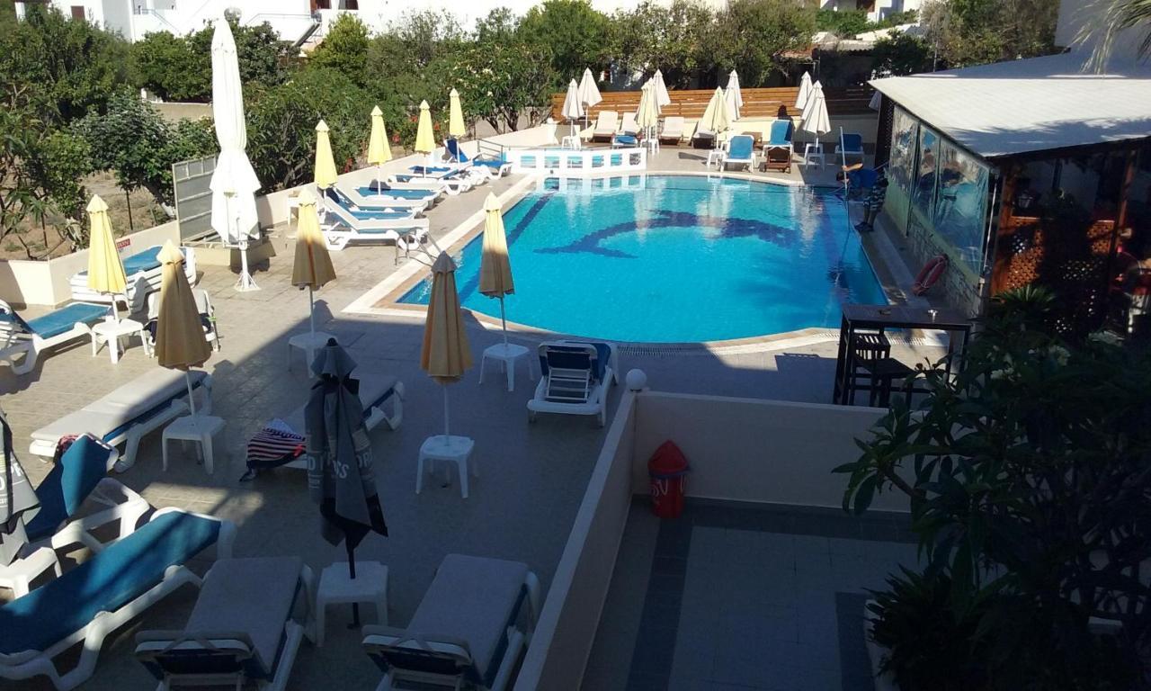 Summer Memories Aparthotel Pefki Exterior foto