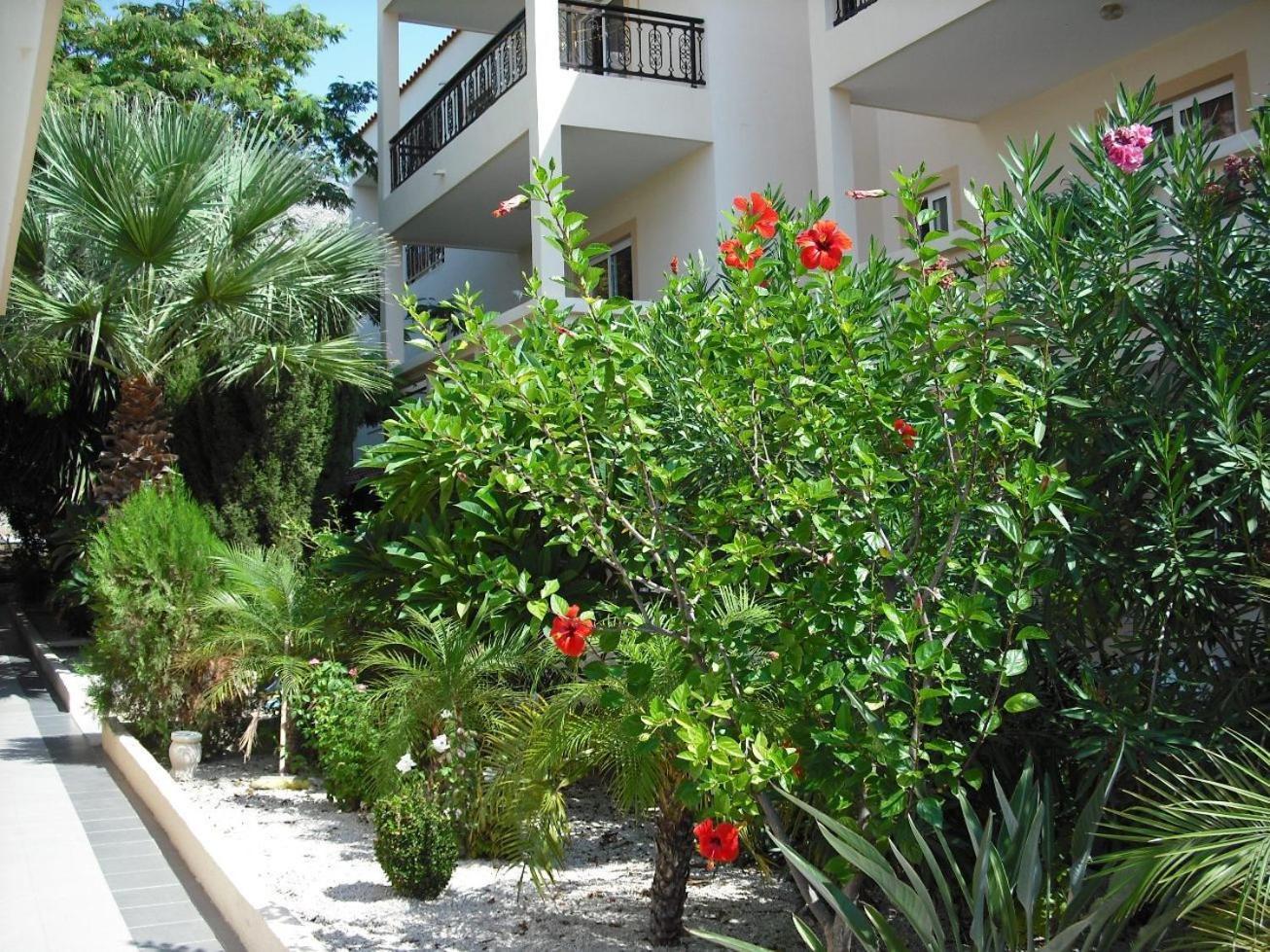 Summer Memories Aparthotel Pefki Exterior foto